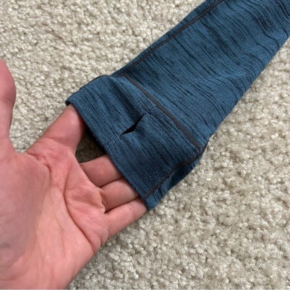 Kuhl Alloy Boy Medium (10-12) Blue 1/4 Zip Pullover Shirt Lightweight Mid Layer - Picture 14 of 16